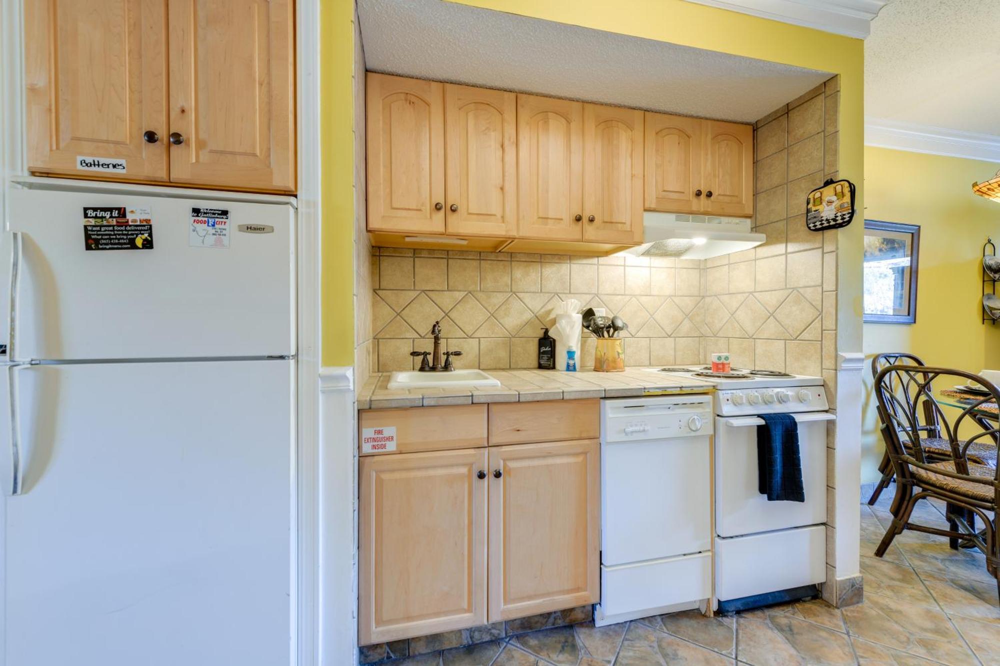 Downtown Gatlinburg Condo With Community Pool! Eksteriør bilde