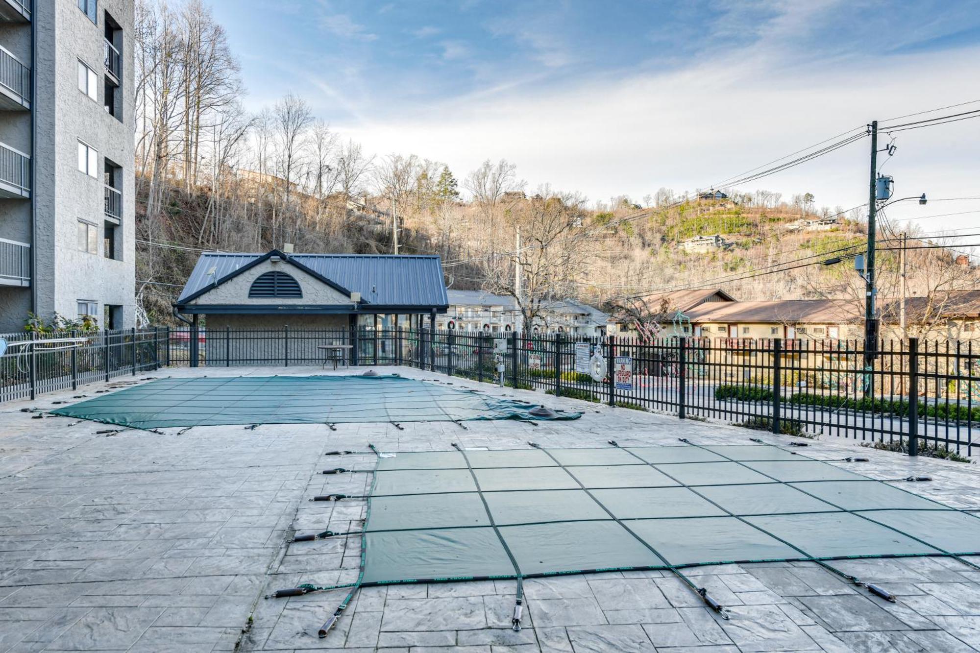 Downtown Gatlinburg Condo With Community Pool! Eksteriør bilde