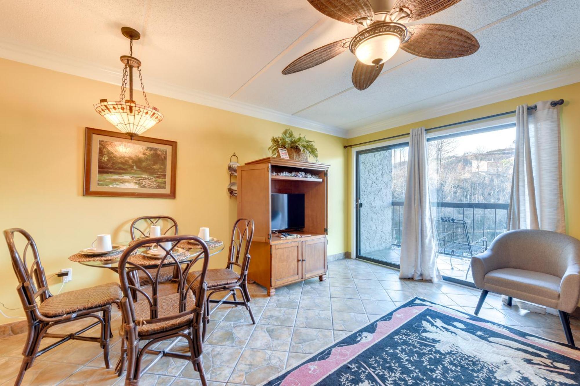 Downtown Gatlinburg Condo With Community Pool! Eksteriør bilde